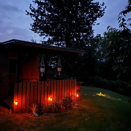 Statek Raj Netvorice, Tiny House And Farm Experience